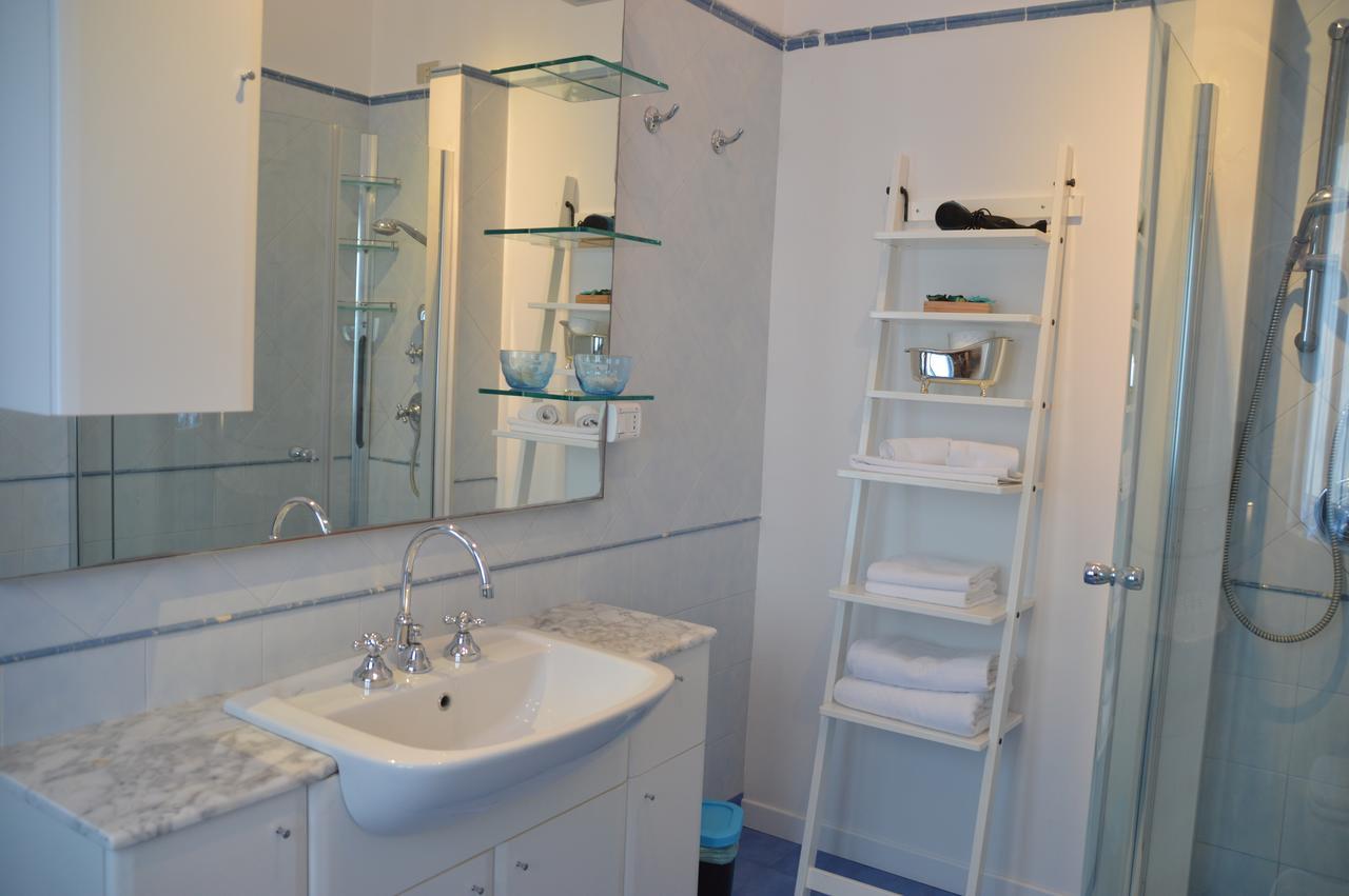 B&B In Villa Чивитанова-Марке Экстерьер фото